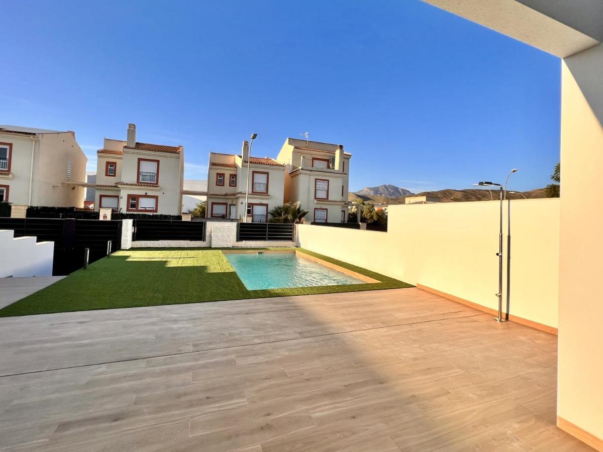 La Masion De Tout Seasonal Rental El Campello Exterior photo